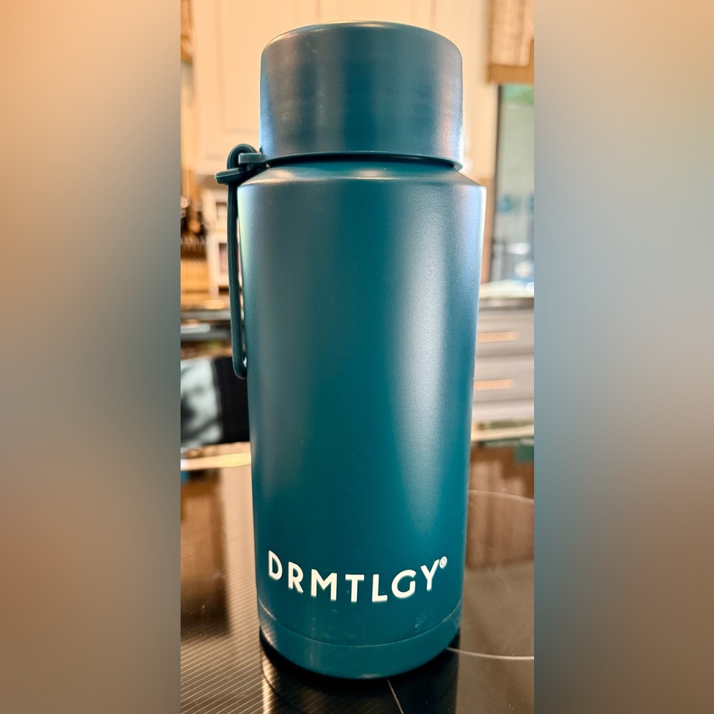 Insulated water bottle